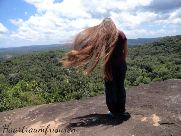 Flying hair at the Rock Temple near Tangalle