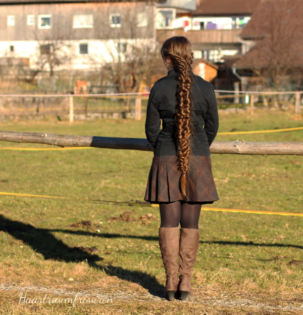 Messy Elastic Braid