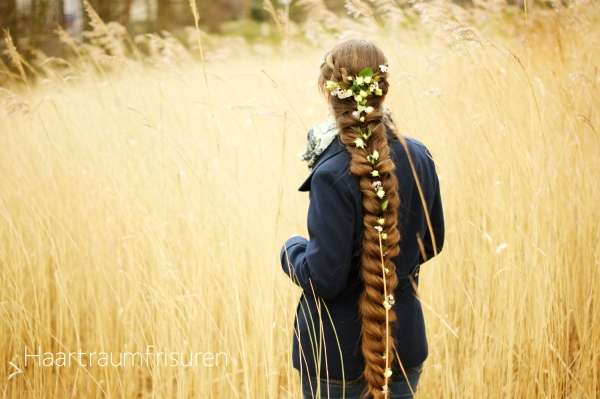 Elastic Braid with Flowers