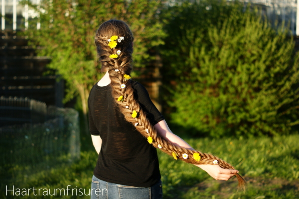 Woven Fishtail Braid with Accents