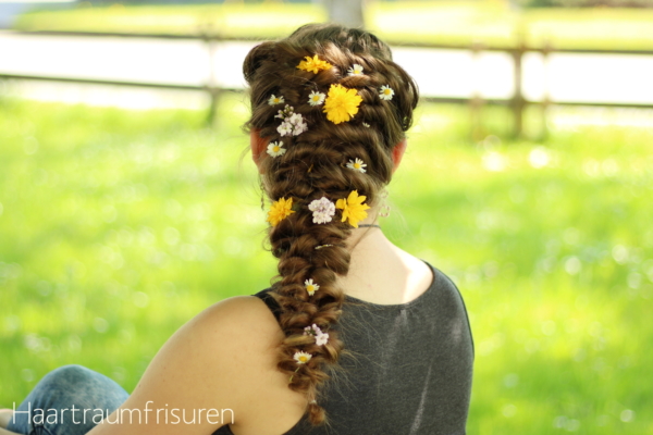 Topsy Tail Braid